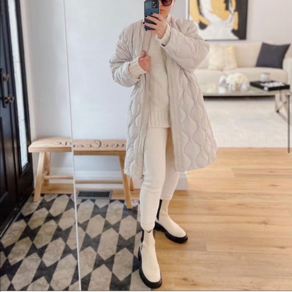 ZARA Low Heeled Lug Sole Leather Ankle Boots - Picture 9 of 15